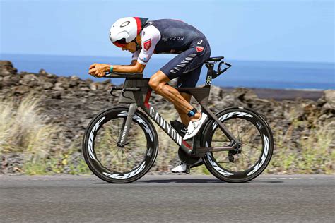 IRONMAN (Hawaii) – Results. Statistics. Things to know..